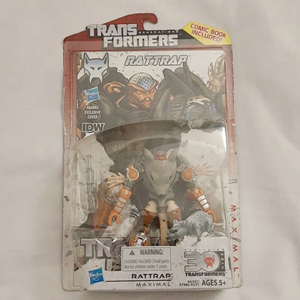 Transformers Generations Thrilling 30 Deluxe Class RATTRAP MAXIMAL 2014 SEALED